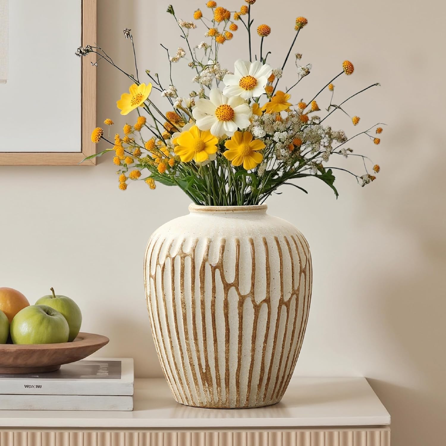 Keramik Vase Vintage, Dekovase Beige-Braun mit Relief-Optik, Scandi Blumenvase für Trockenblumen & Pampasgras, Boho Wohndeko 23,5 cm Höhe